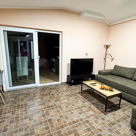 Kk Apartment Backa Topola Exterior photo